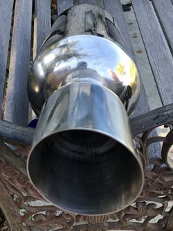 High performance muffler with 4” tail pipe