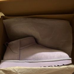 Ugg Size 7