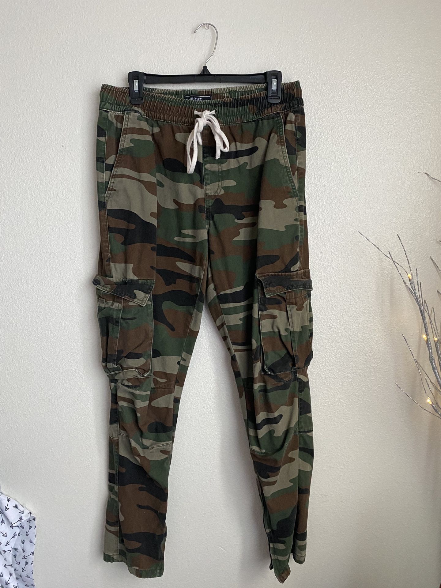 cargo pants