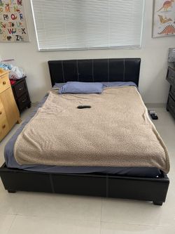 Queen Bed & Mattress 