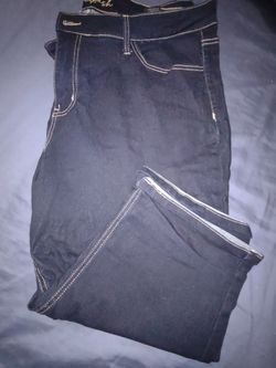 Woman's Capris 