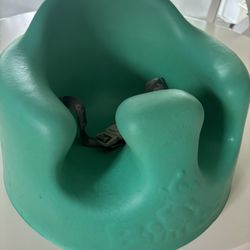Baby BOOSTER SEAT • Gently Used • Smoke/Pet Free