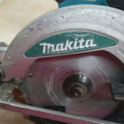 Makita circular saw bss610 pre owned tool only 883676-3
