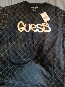 Guess T shirt