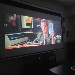 100" Manual Projector Screen With Extending Wall Mounts