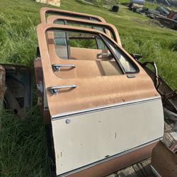 Chevy Square Body Doors 