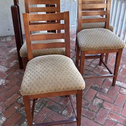 Marble Design Dining Set – 4 Chairs – Excellent Condition 💎