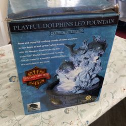 Playful Dolphins Led Fountain ⛲️ Brand New In Box Great Gift Idea