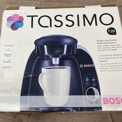 New, Price Firm, Bosch Tassimo T20 Home Brewing System (Glossy Black)