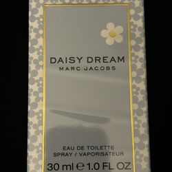 Marc Jacob’s Daisy Dream Women’s Perfume 