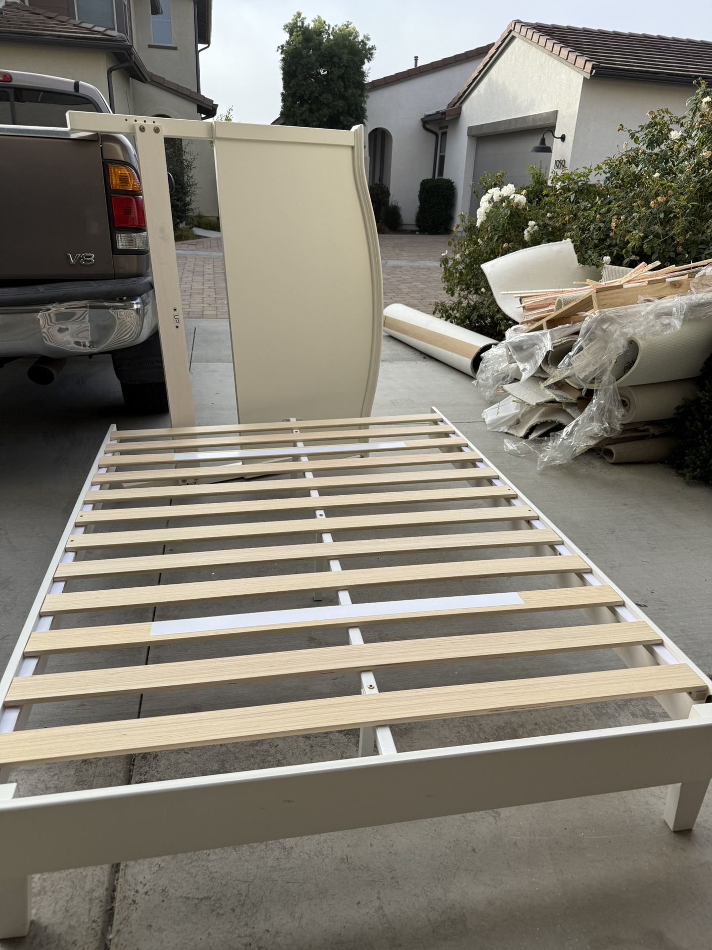 FULL SIZE Bed Frame And MATTRESS