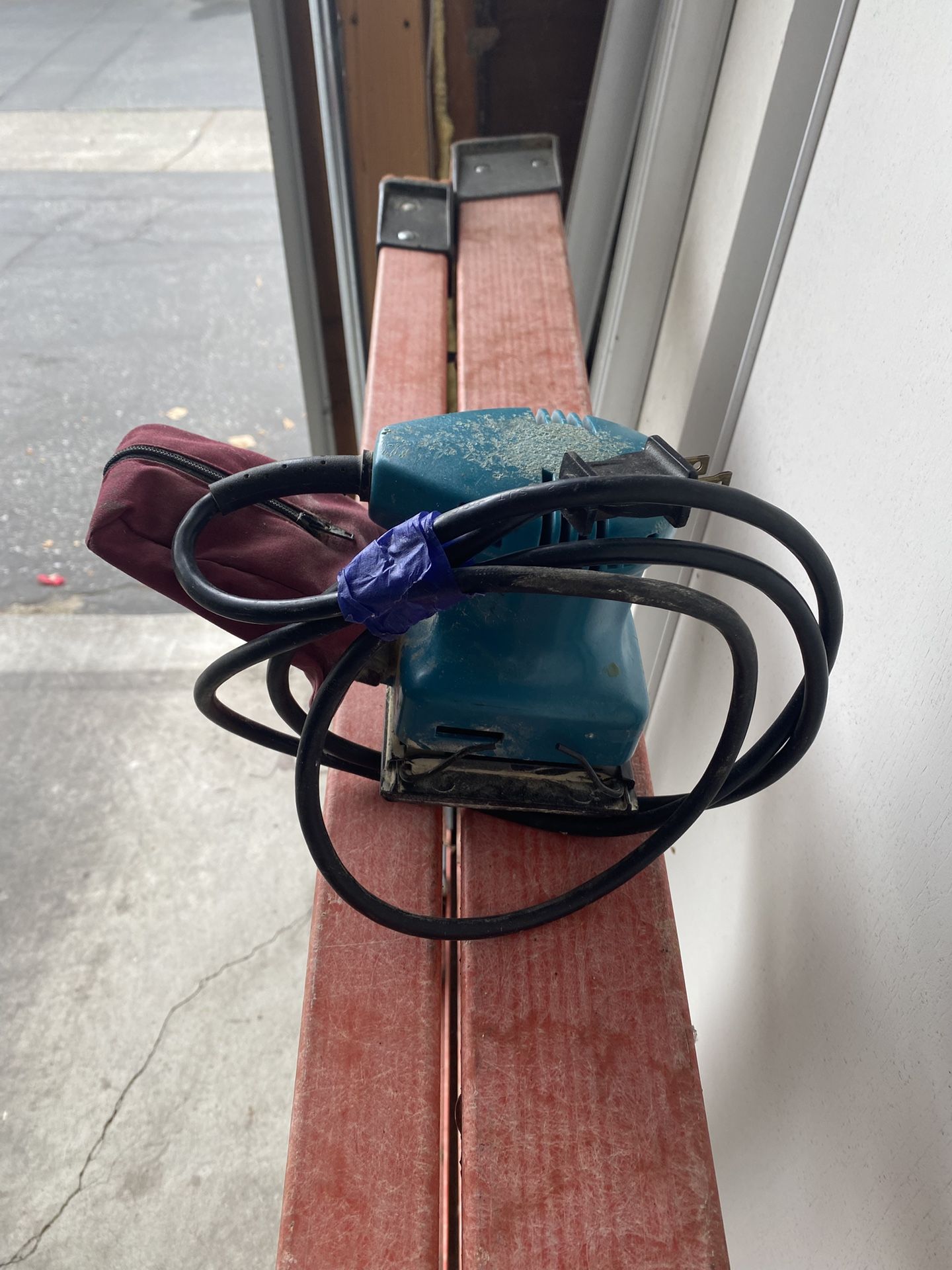 corded eletric sander