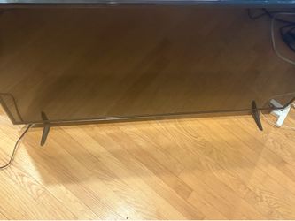 Vizio V-Series 55”- LIKE NEW LED