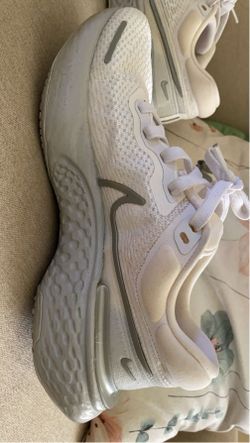 Nike Zoom X Invincible Run