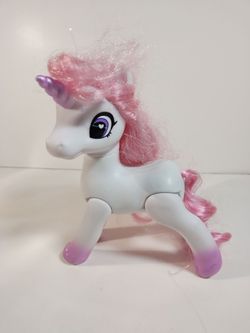 Zuro Sparkle Girlz Pony Unicorn Purple Horn & Hoofs