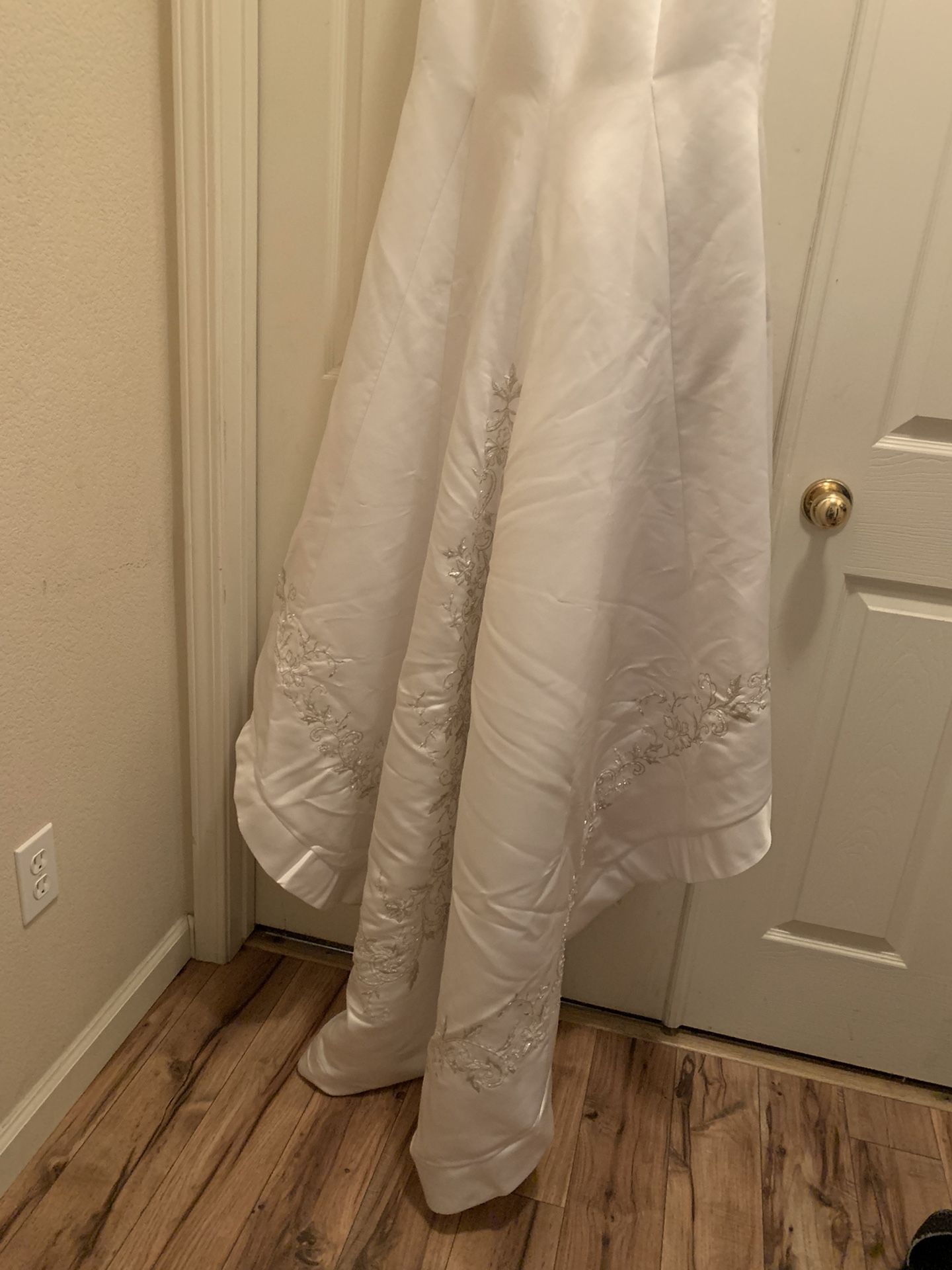 Wedding dress