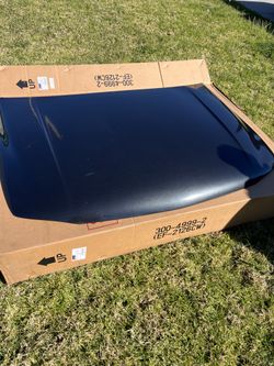 GMC Sierra stock hood