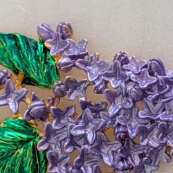 🎄 Vintage Purple Enamel Lilac/Hyacinth Brooch & Clip Earrings 