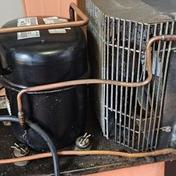 1/4 HP compressor 