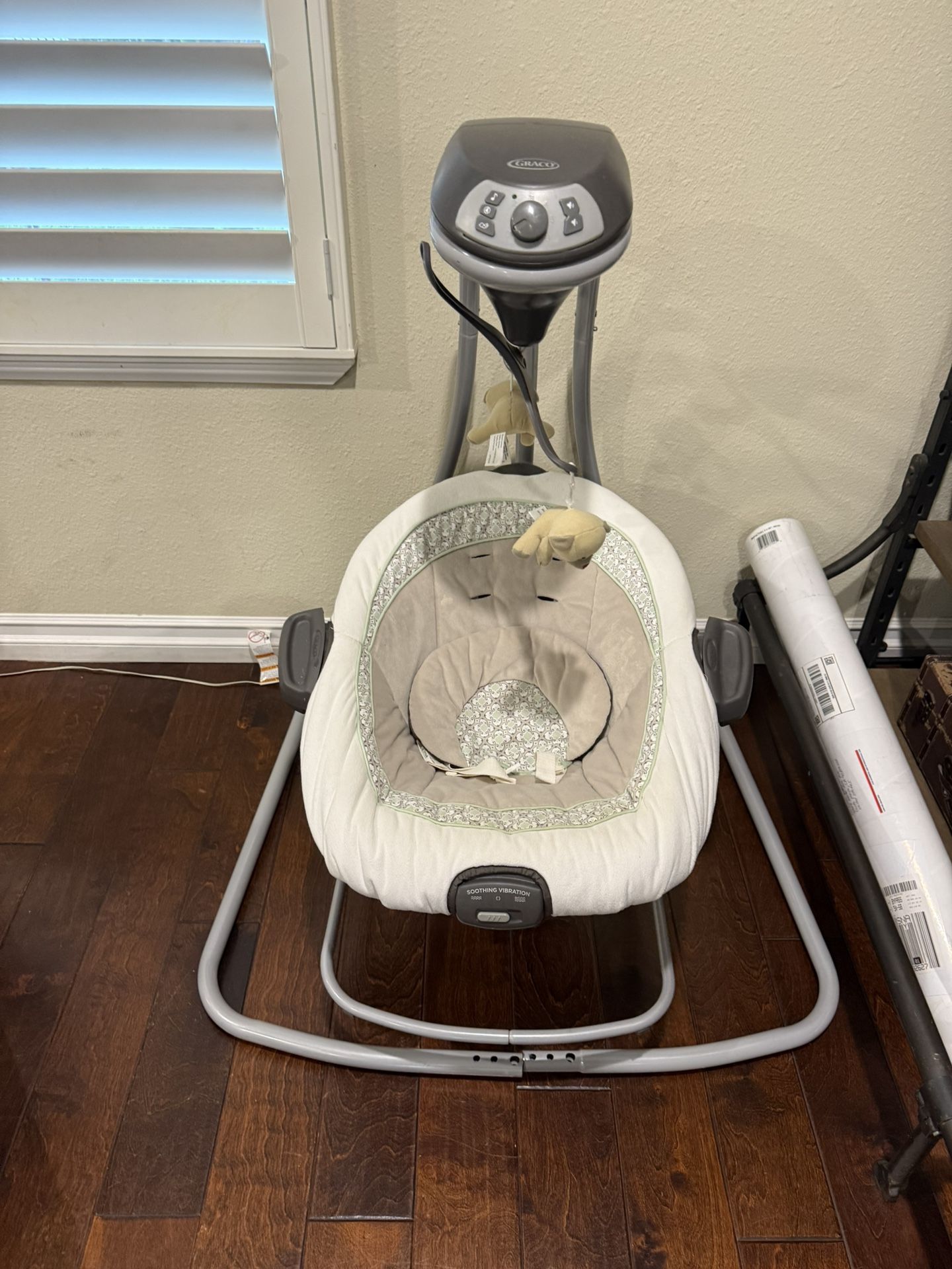 Graco Simple Sway Baby Swing