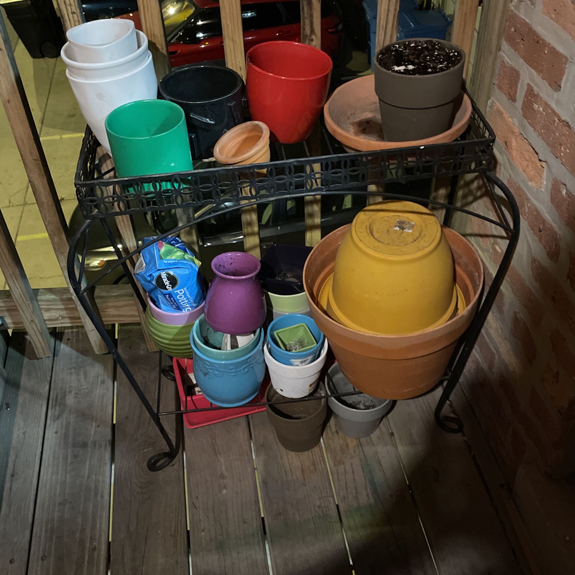 Lot Of 23 Medium To Small Planter Plant Pots Multicolored 