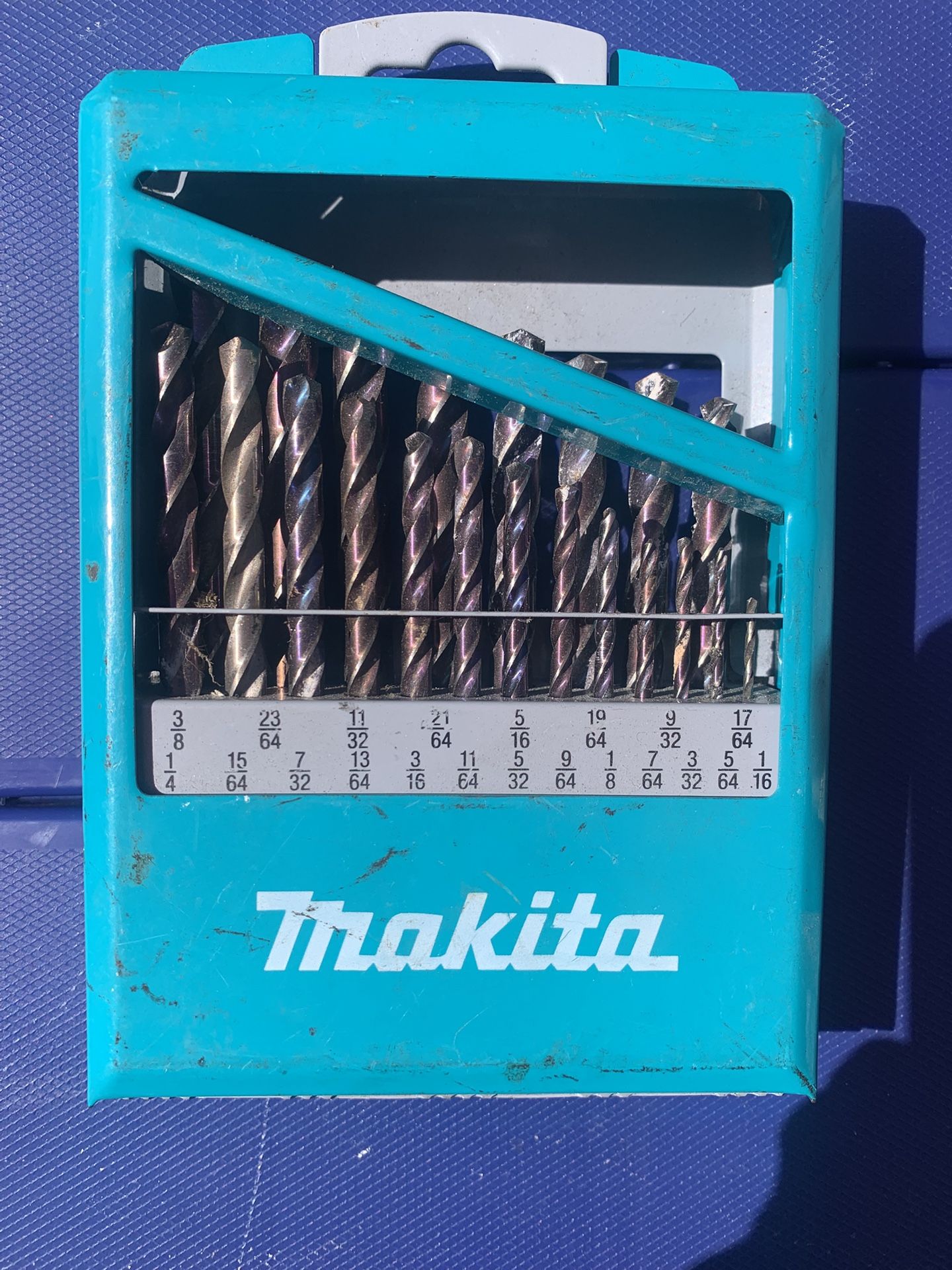 Makita Drill But Set (21-piece Set)