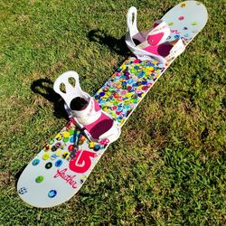 Burton Feather 144 snowboard Citizen Bindings white pink women