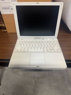 Apple iBook G4 Laptop
