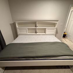 Solid Wood Day Bed 