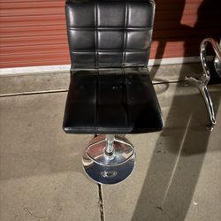 Barstool 