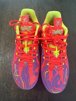 Lamelo Ball Basketball shoes-Men’s size 8