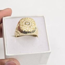 10kt Real Gold Fancy Ring 