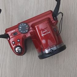 Kodak Pixpro AZ 421
