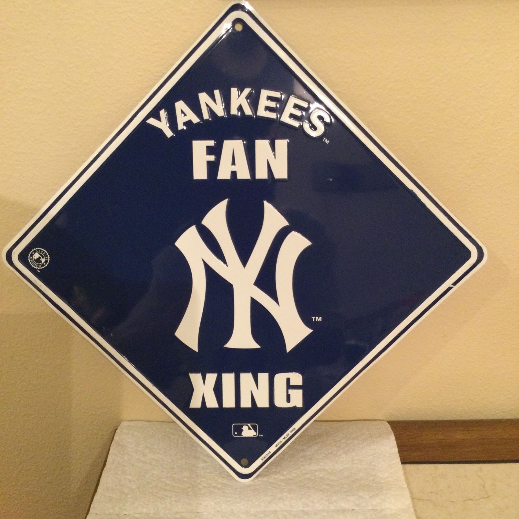 New York Yankees Fan Xing Sign Metal Used