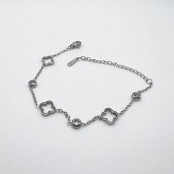 Flower Silver Chain Bracelet with Czs