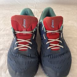 Men’s Shoes Sports Size 11.5