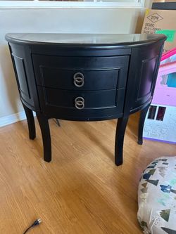 Free tv stand