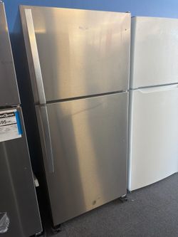 Whirlpool stainless steel top freezer refrigerator