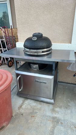Snap-on smoker