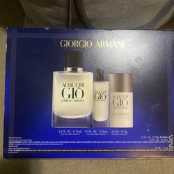 Aqua Dio Gio Men’s Cologne Set Brand New Never Been Used 140.00 Retail 