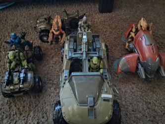 Halo Action figure and vehicles