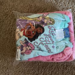 Disney princess Pjs With robe 