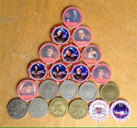 AUTHENTIC LAS VEGAS GAMING CHIPS AND TOKENS
