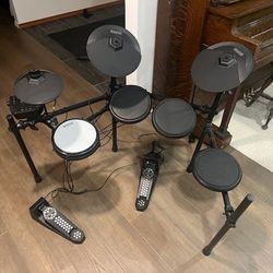 Electronic Dum Kit Simmons SD200