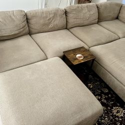 Tan/beige Modular Sofa With 2 Ottomans 
