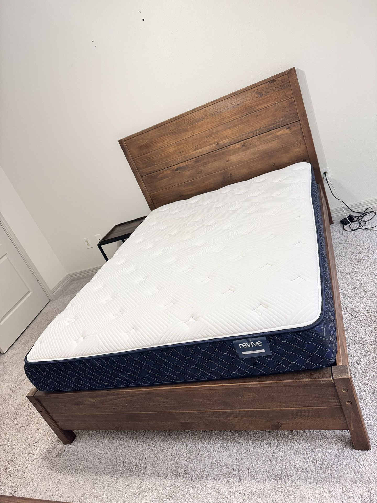 Queen Size Bed + Mattress + Box Frame 