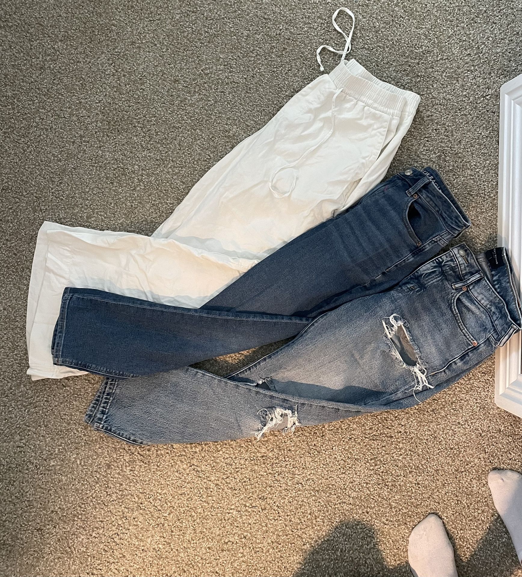 Free Pants - Size Medium And 6