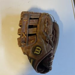 Wilson glove old fashioned 