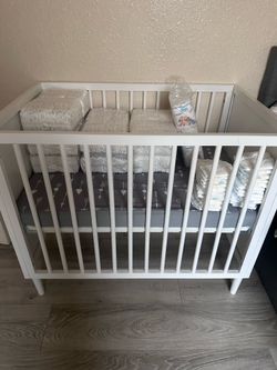 Crib