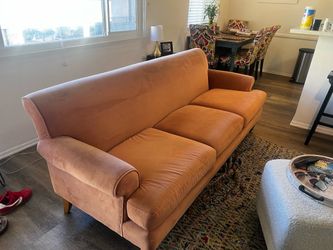 Sofa - salmon velvet